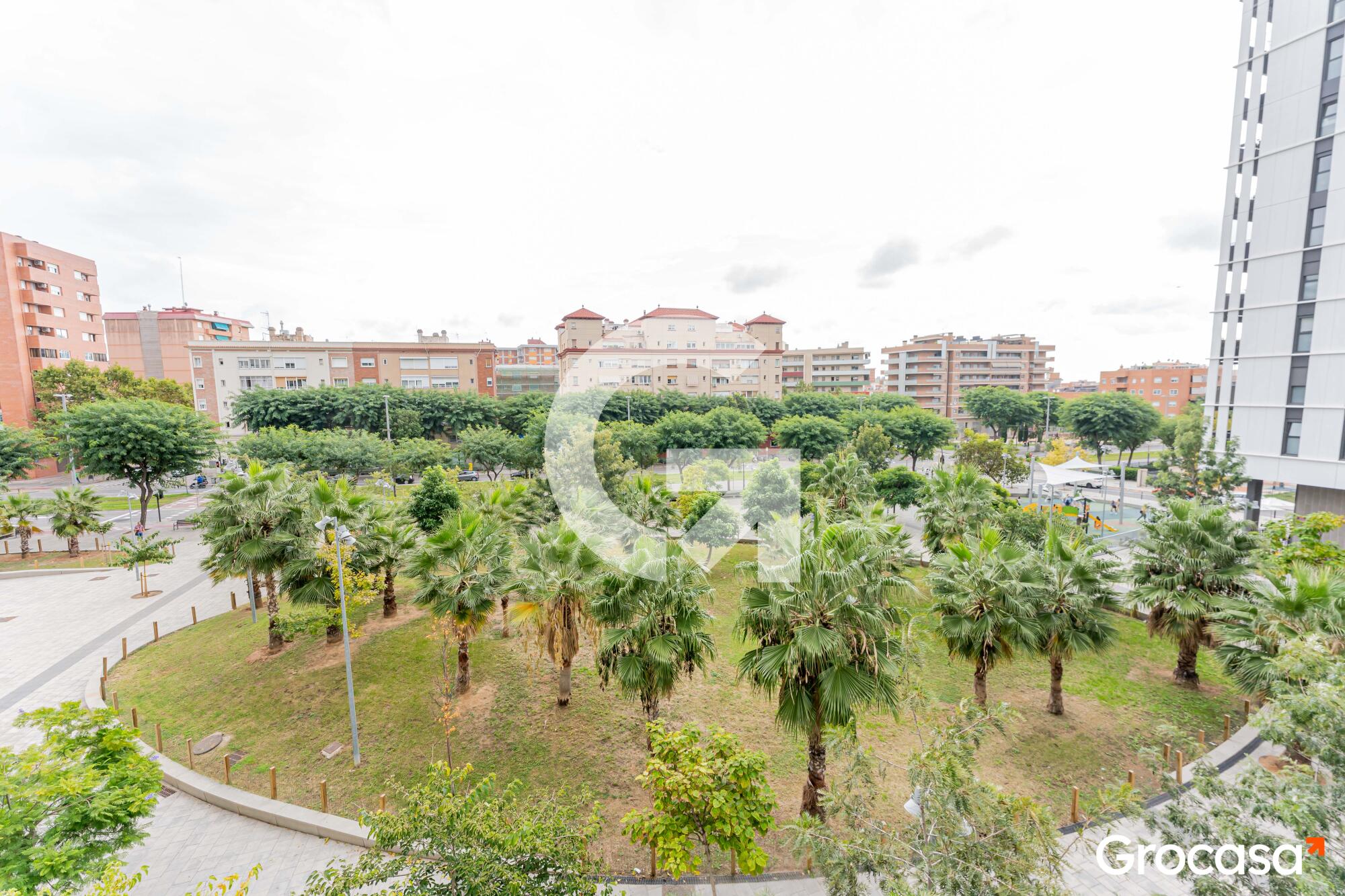  en La Gavarra en Cornellà de llobregat en Venta por 555.000 €