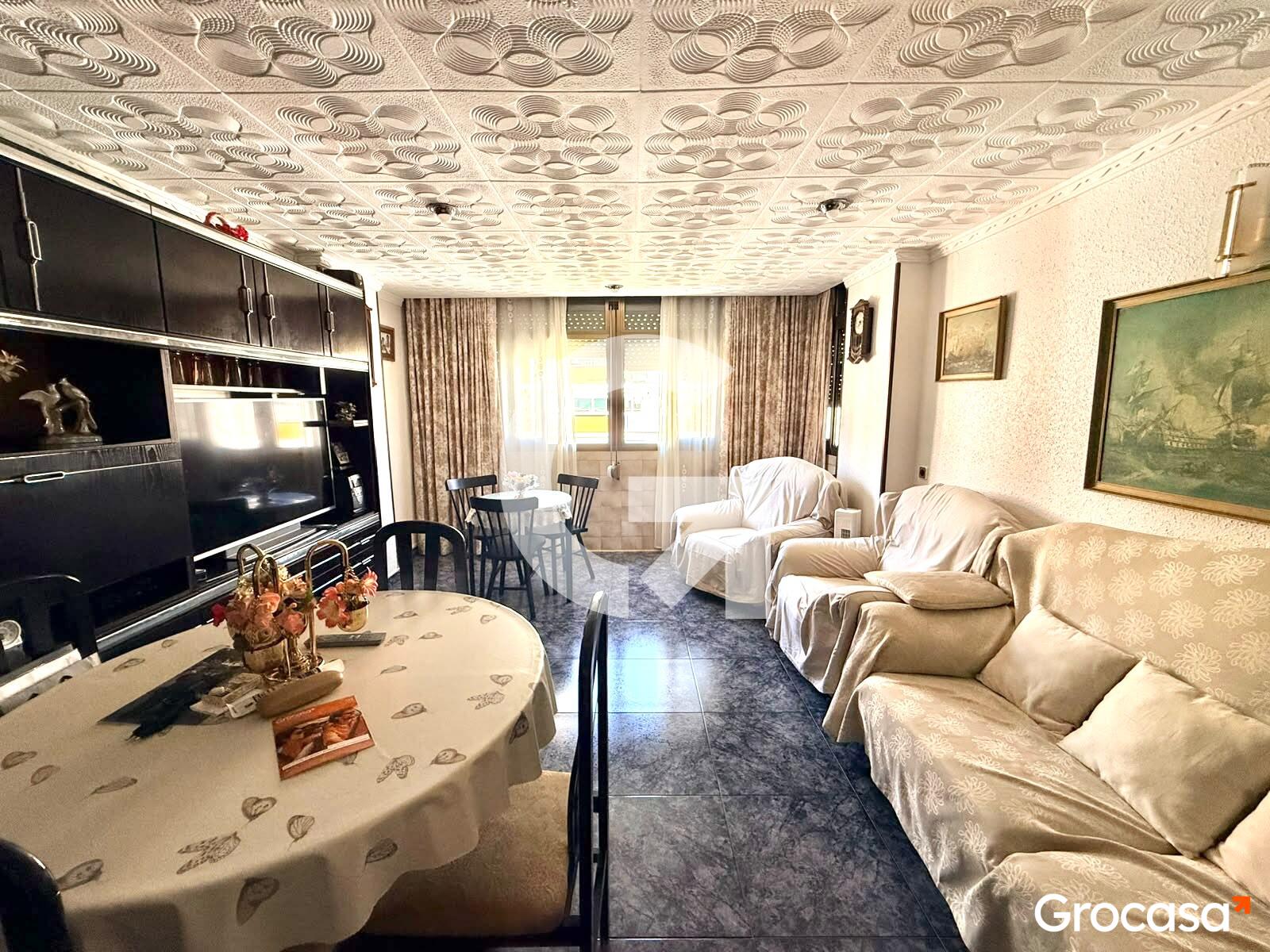  en Dreta de Sant Ildefons en Cornellà de llobregat en Venta por 256.000 €