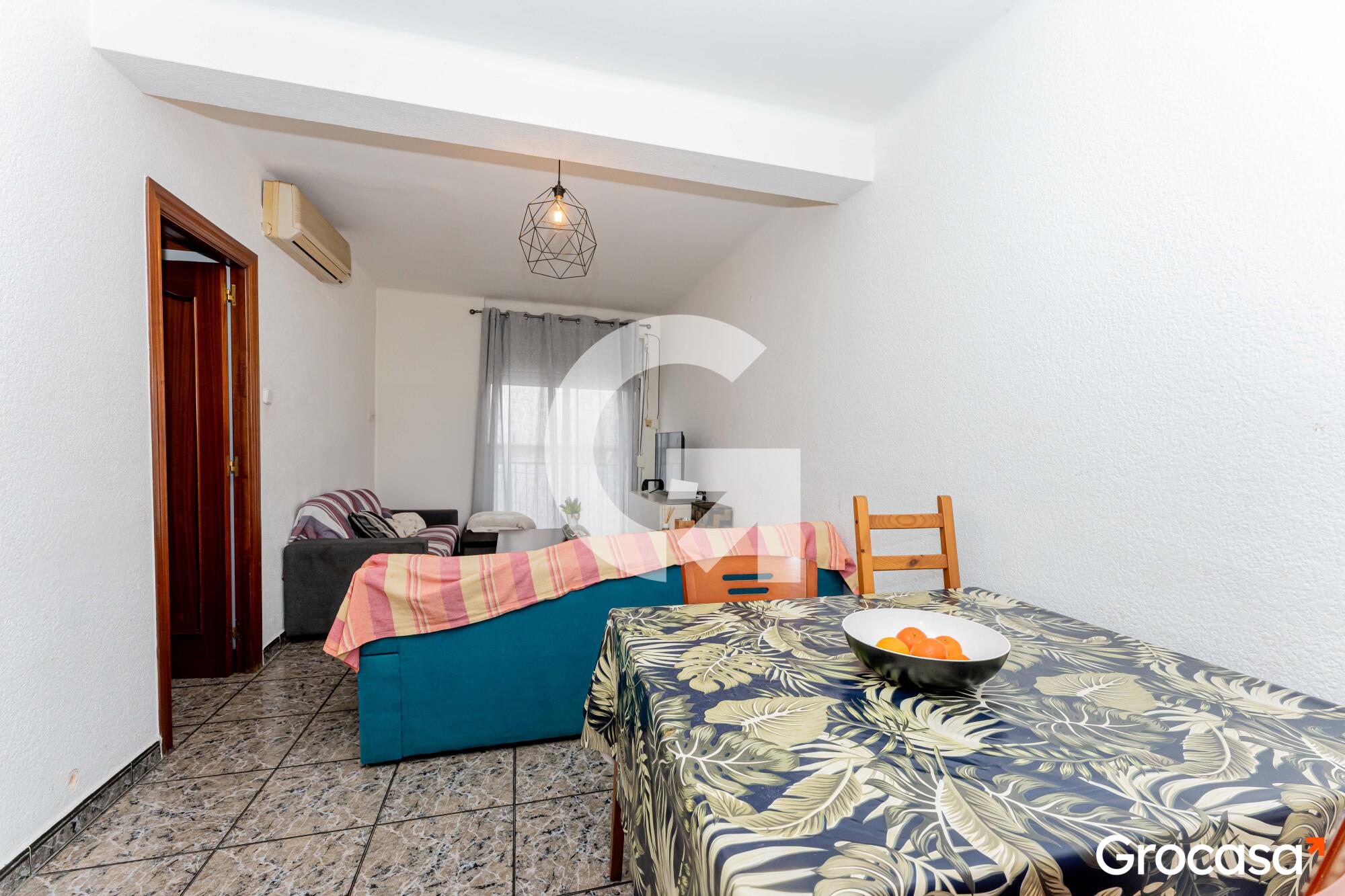  en La Gavarra en Cornellà de llobregat en Venta por 215.000 €