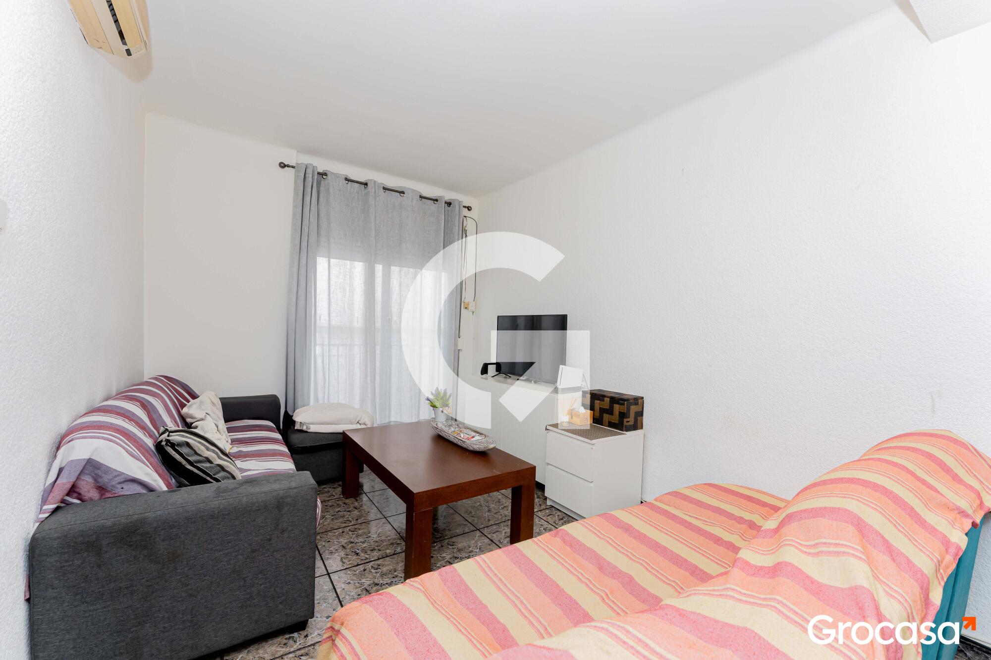  en La Gavarra en Cornellà de llobregat en Venta por 215.000 €