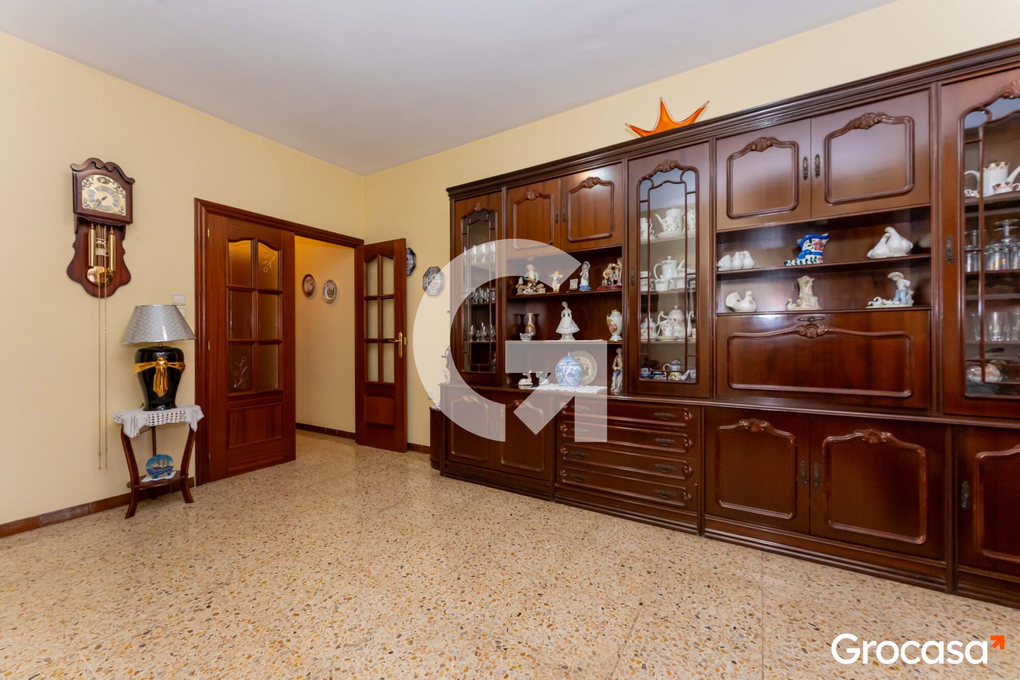 en Centre en Cornellà de llobregat en Venta por 328.000 €