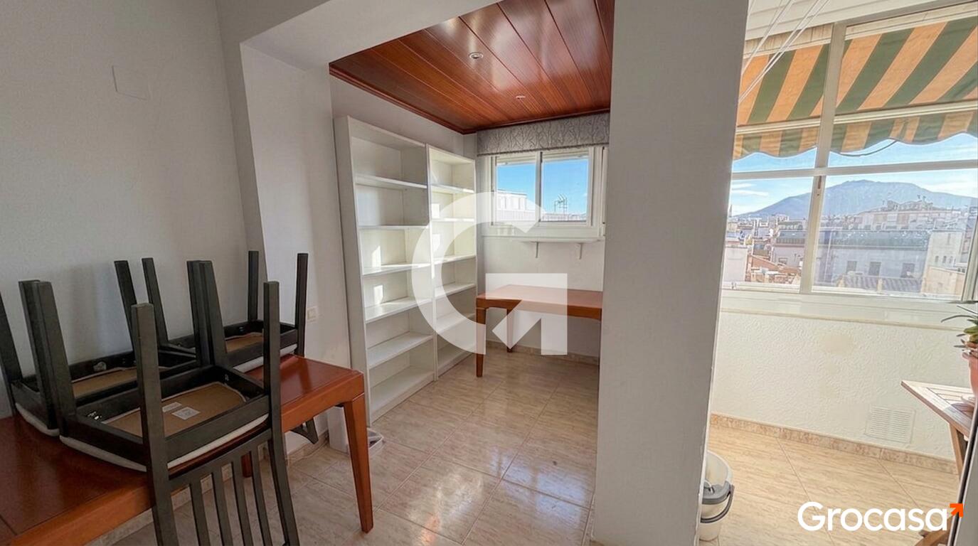  en Sant Feliu de Llobregat en Venta por 239.000 €