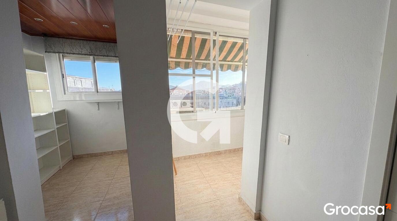  en Sant Feliu de Llobregat en Venta por 239.000 €