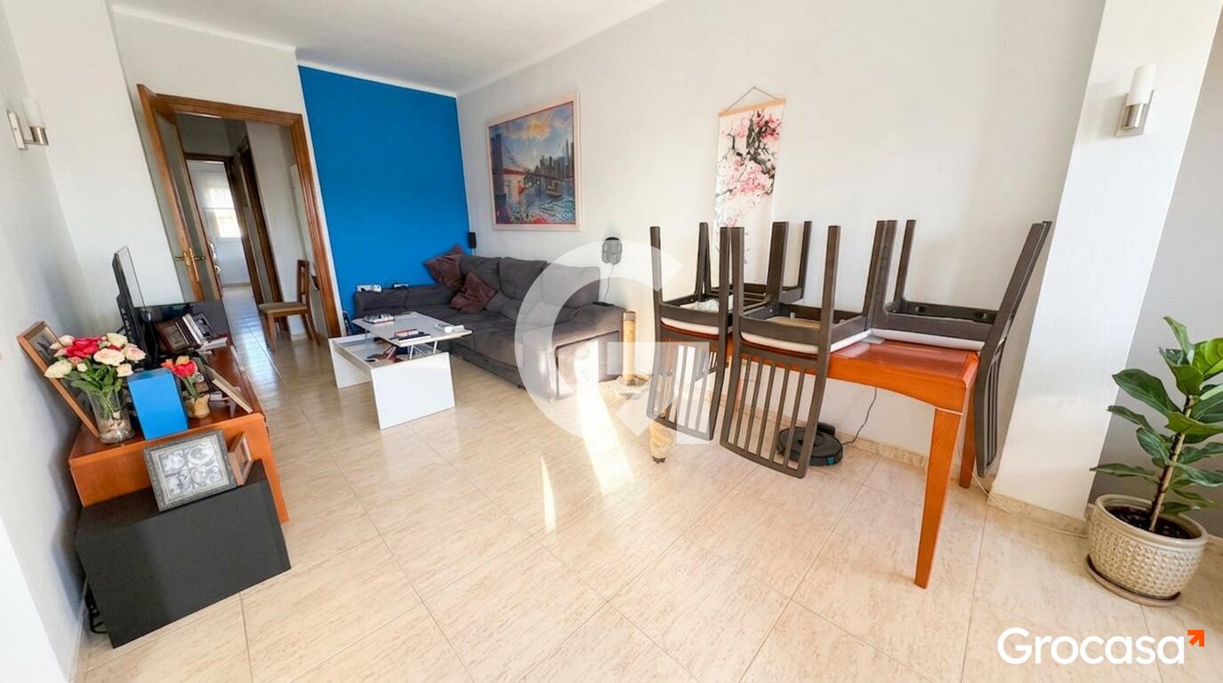  en Sant Feliu de Llobregat en Venta por 239.000 €