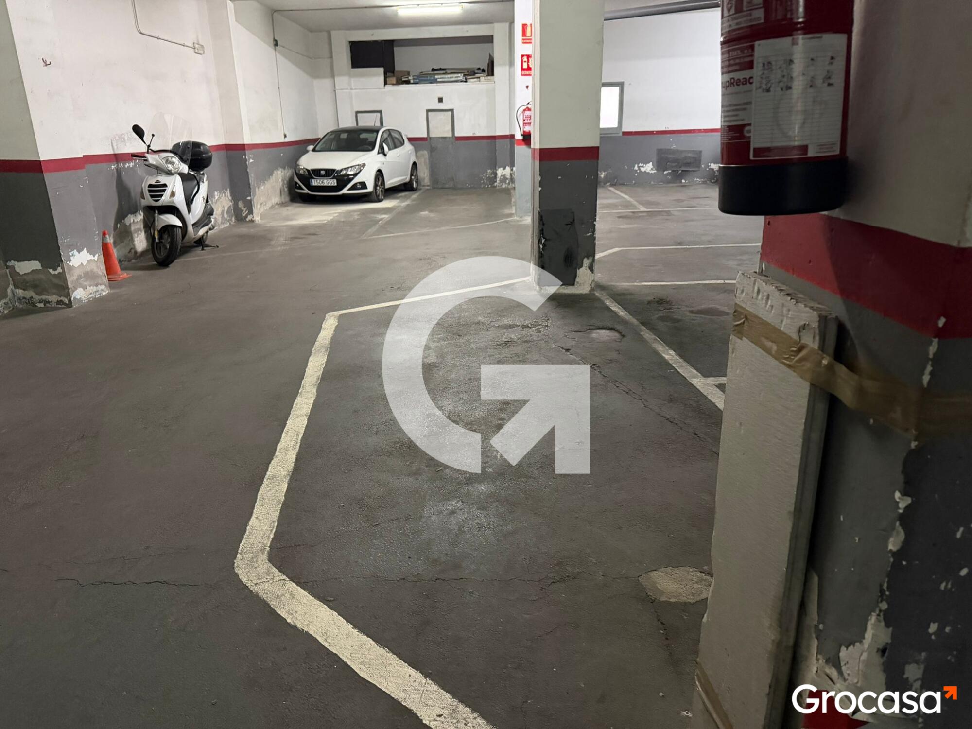  en Les Planes en L'Hospitalet de llobregat en Venta por 8.000 €