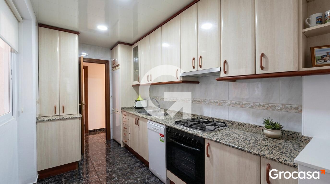  en Sant Feliu de Llobregat en Venta por 237.000 €