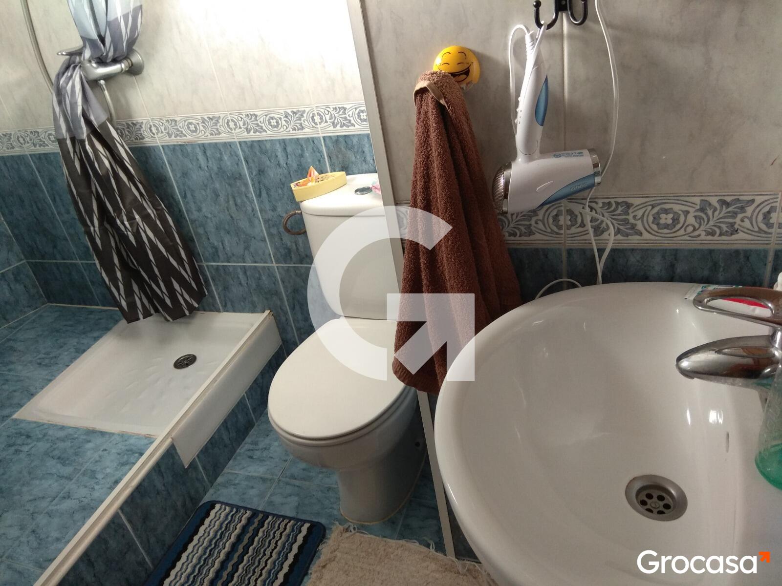  en L'Hospitalet de llobregat en Venta por 100.000 €