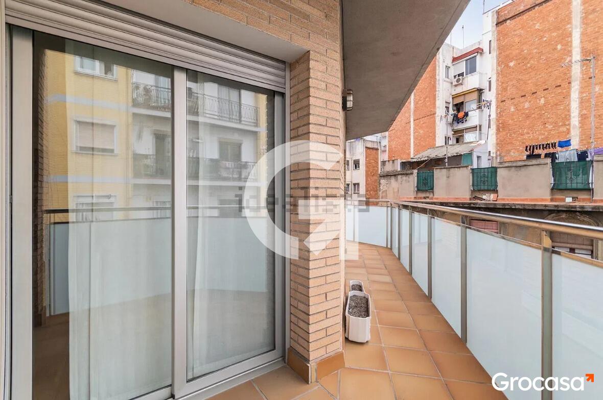  en La Torrassa en L'Hospitalet de llobregat en Venta por 320.000 €