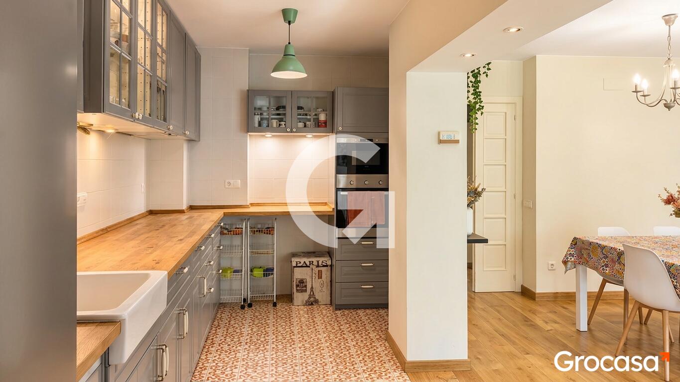 en Can Llobera en Sant Feliu de Llobregat en Venta por 430.000 €