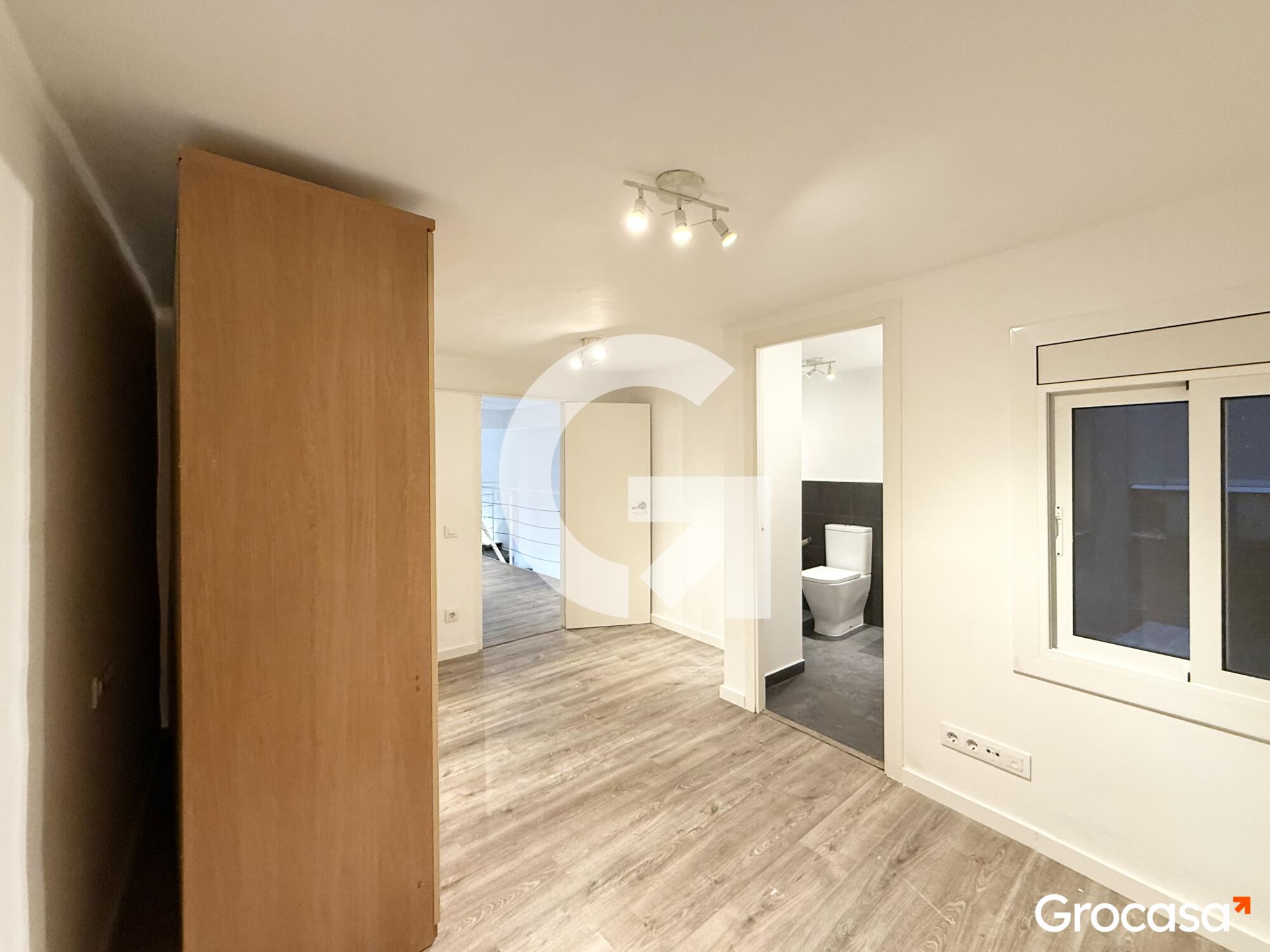  en Badal en Barcelona en Venta por 275.000 €