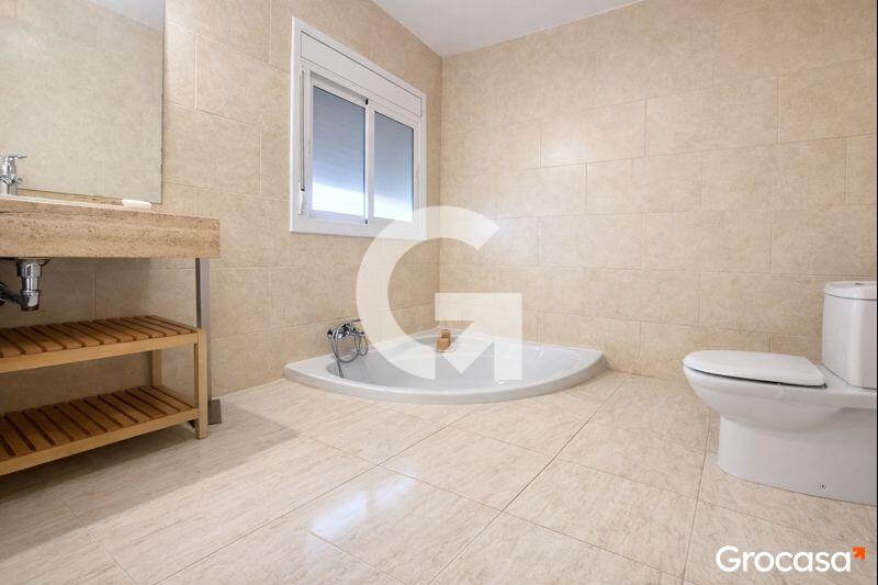  en Castellet i la Gornal en Venta por 330.000 €