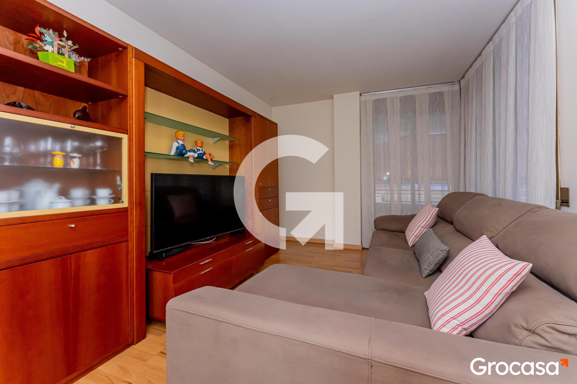  en Cornellà de llobregat en Venta por 549.000 €