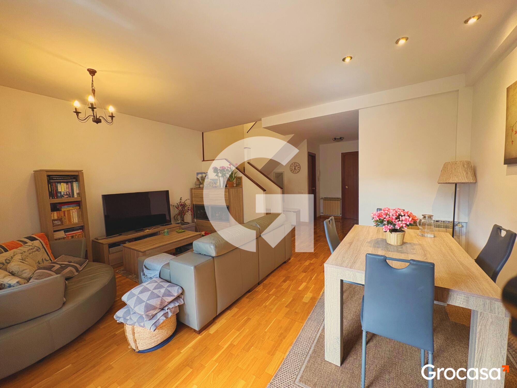  en Can Llobera en Sant Feliu de Llobregat en Venta por 665.000 €