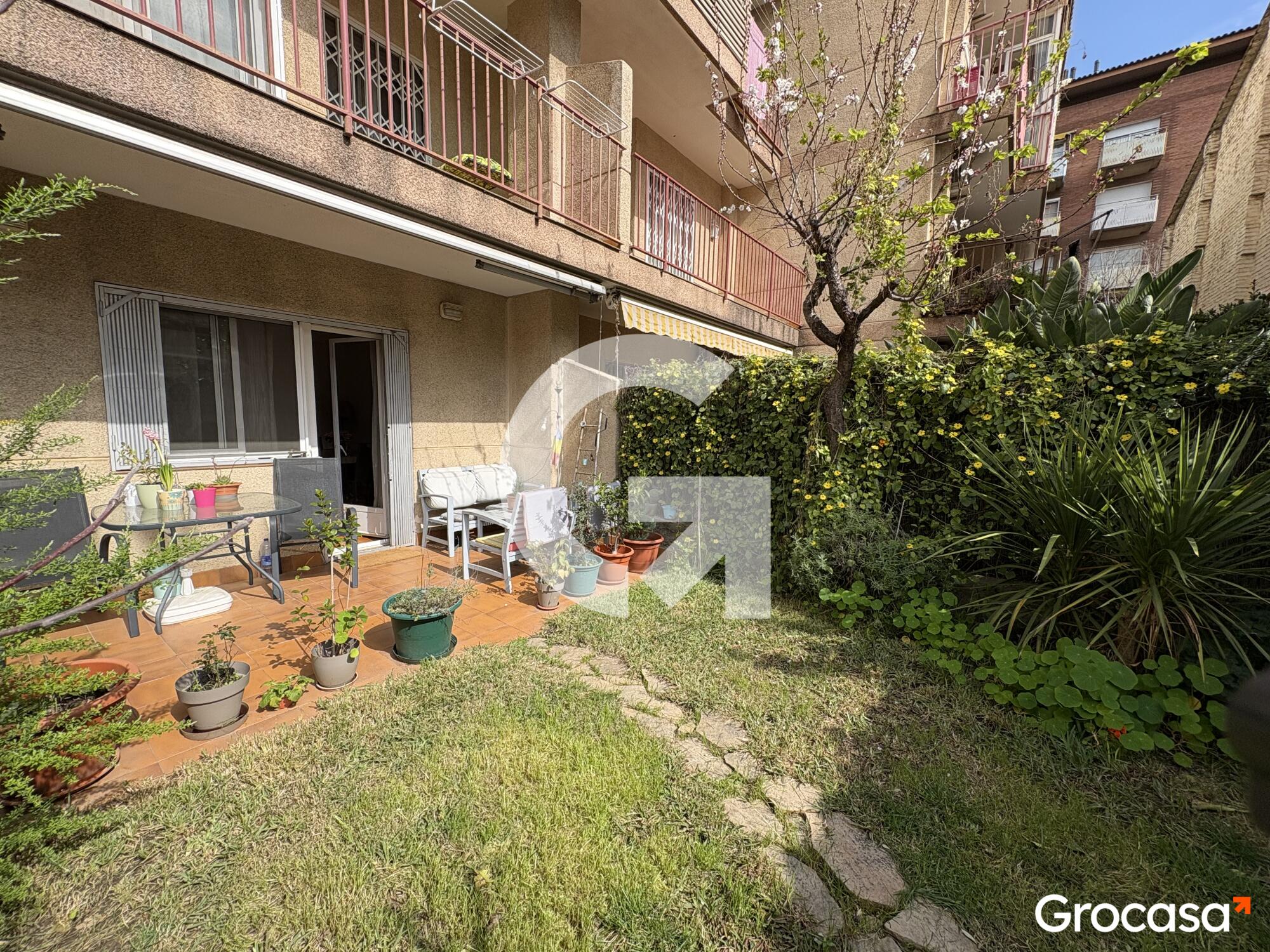  en Can Llobera en Sant Feliu de Llobregat en Venta por 689.000 €