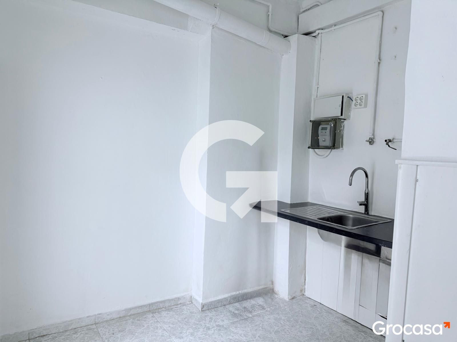  en Can Vidalet en Esplugues de Llobregat en Venta por 64.000 €