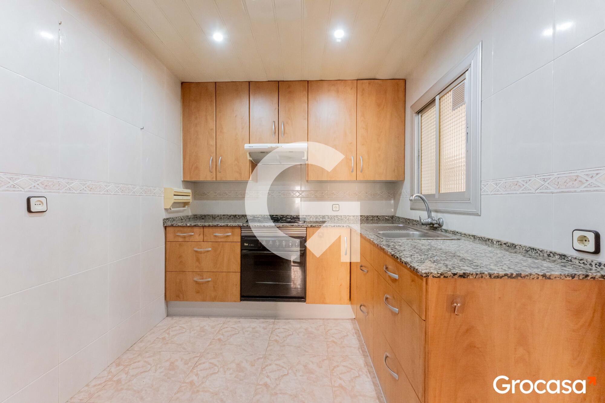  en Riera en Cornellà de llobregat en Venta por 279.000 €