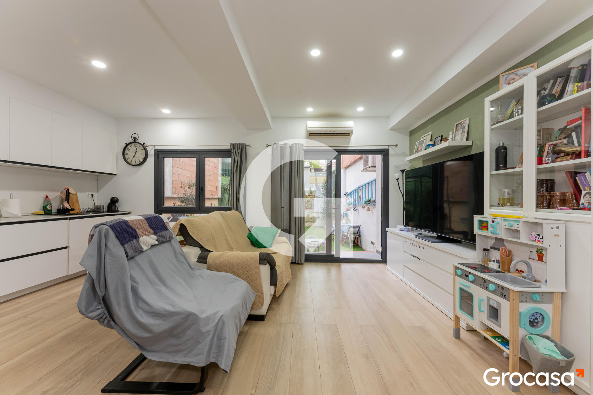  en Cornellà de llobregat en Venta por 570.000 €