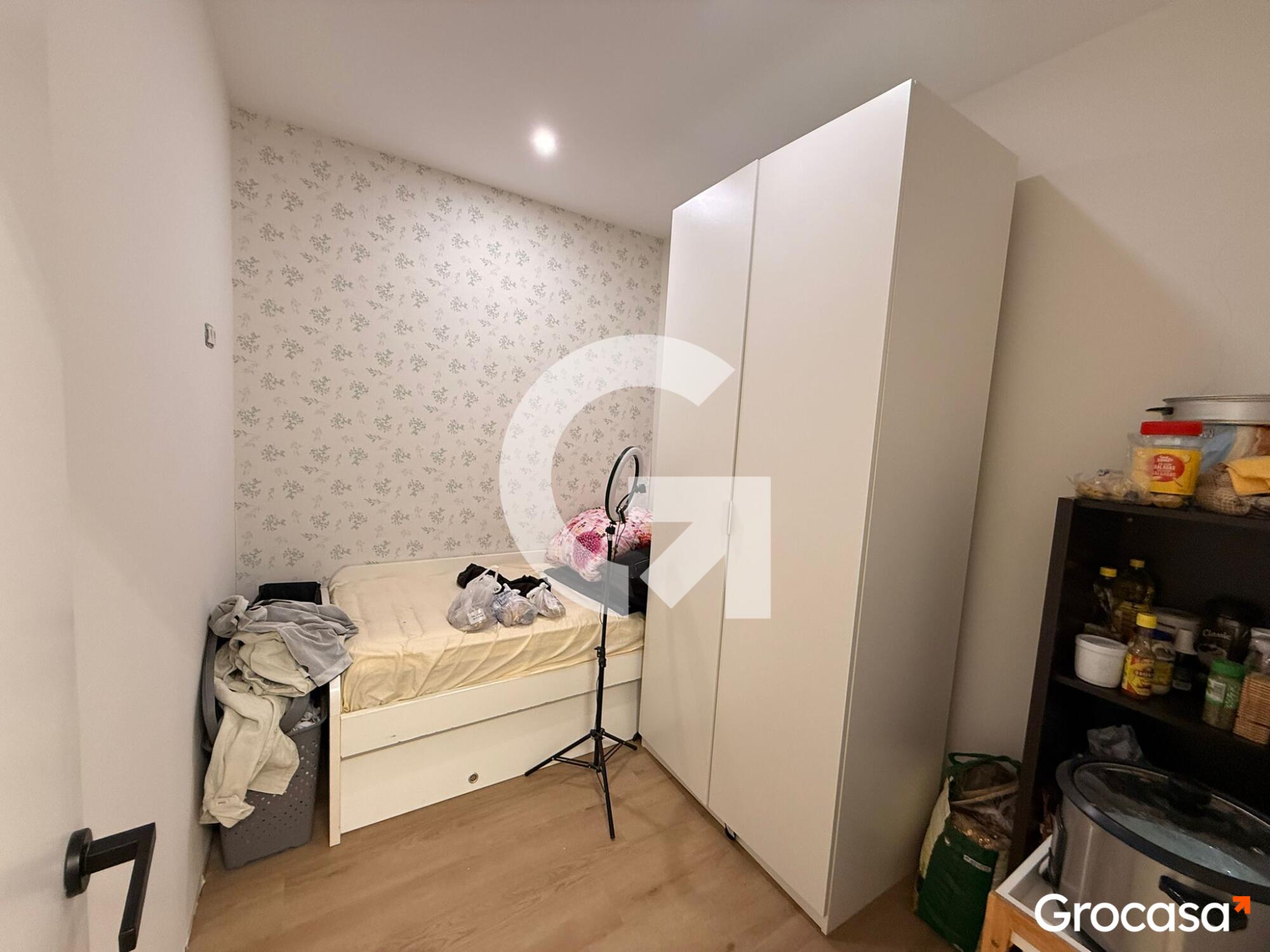 en La Torrassa en L'Hospitalet de llobregat en Venta por 163.000 €