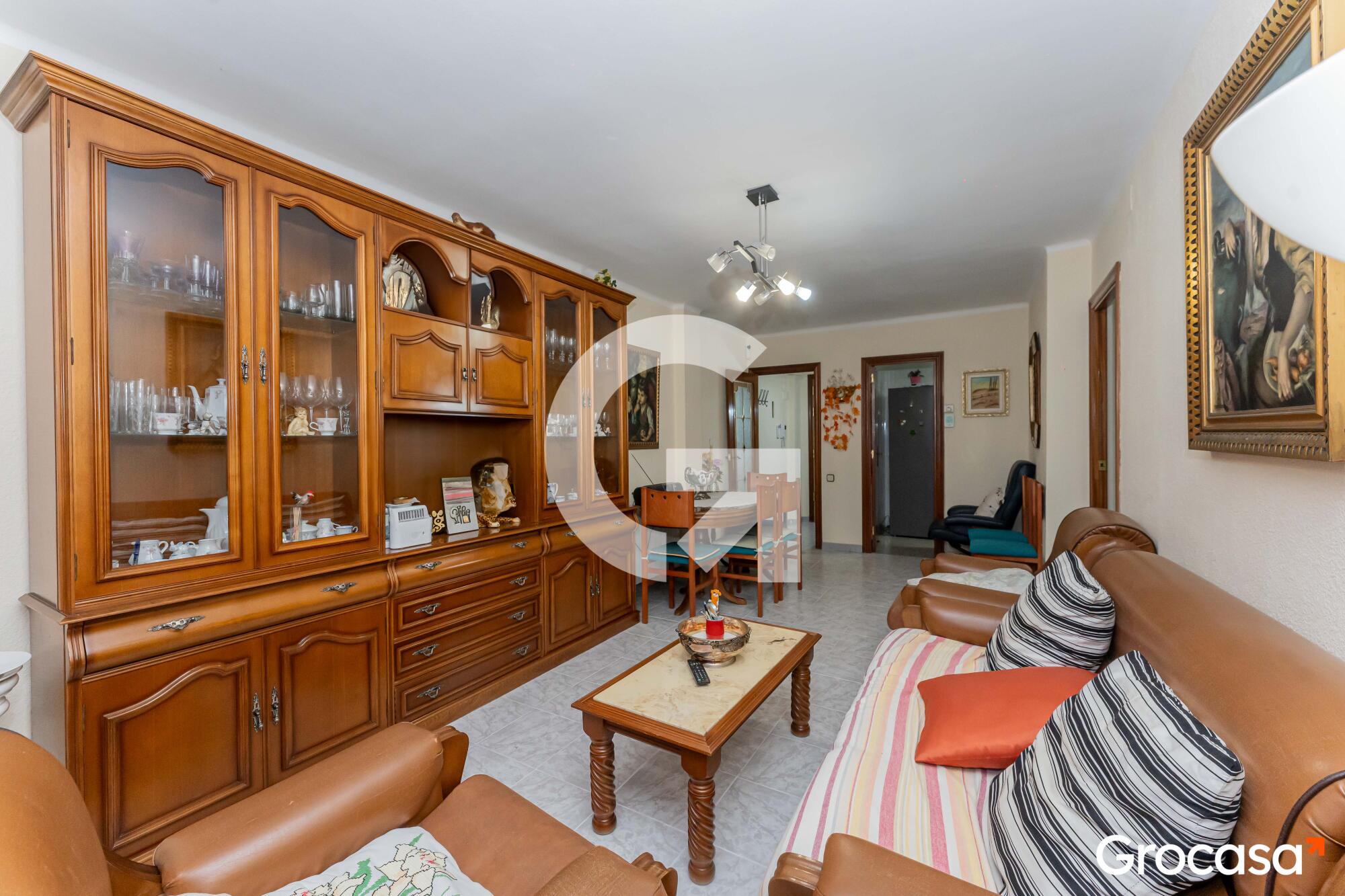  en La Gavarra en Cornellà de llobregat en Venta por 289.000 €