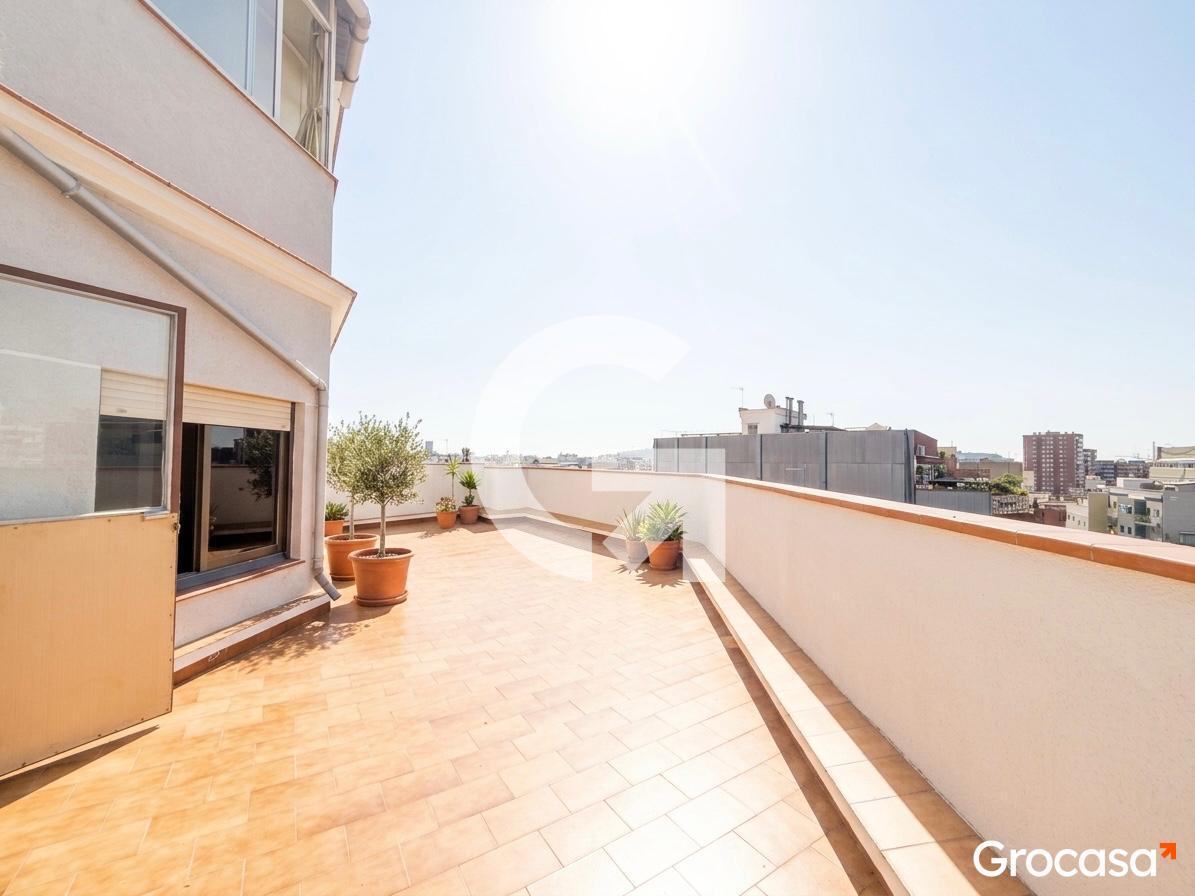  en Badal en Barcelona en Venta por 360.000 €
