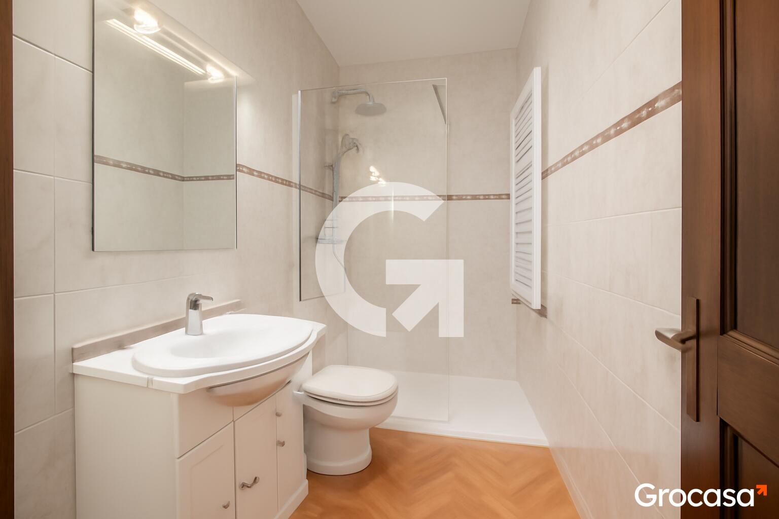  en L'Hospitalet de llobregat en Venta por 215.000 €